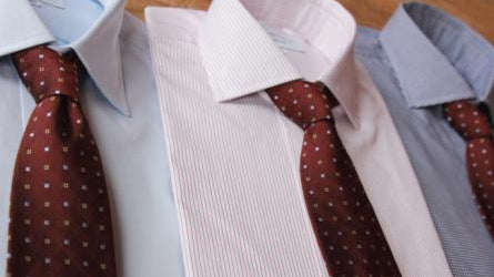 One Tie: The Maroon Abott