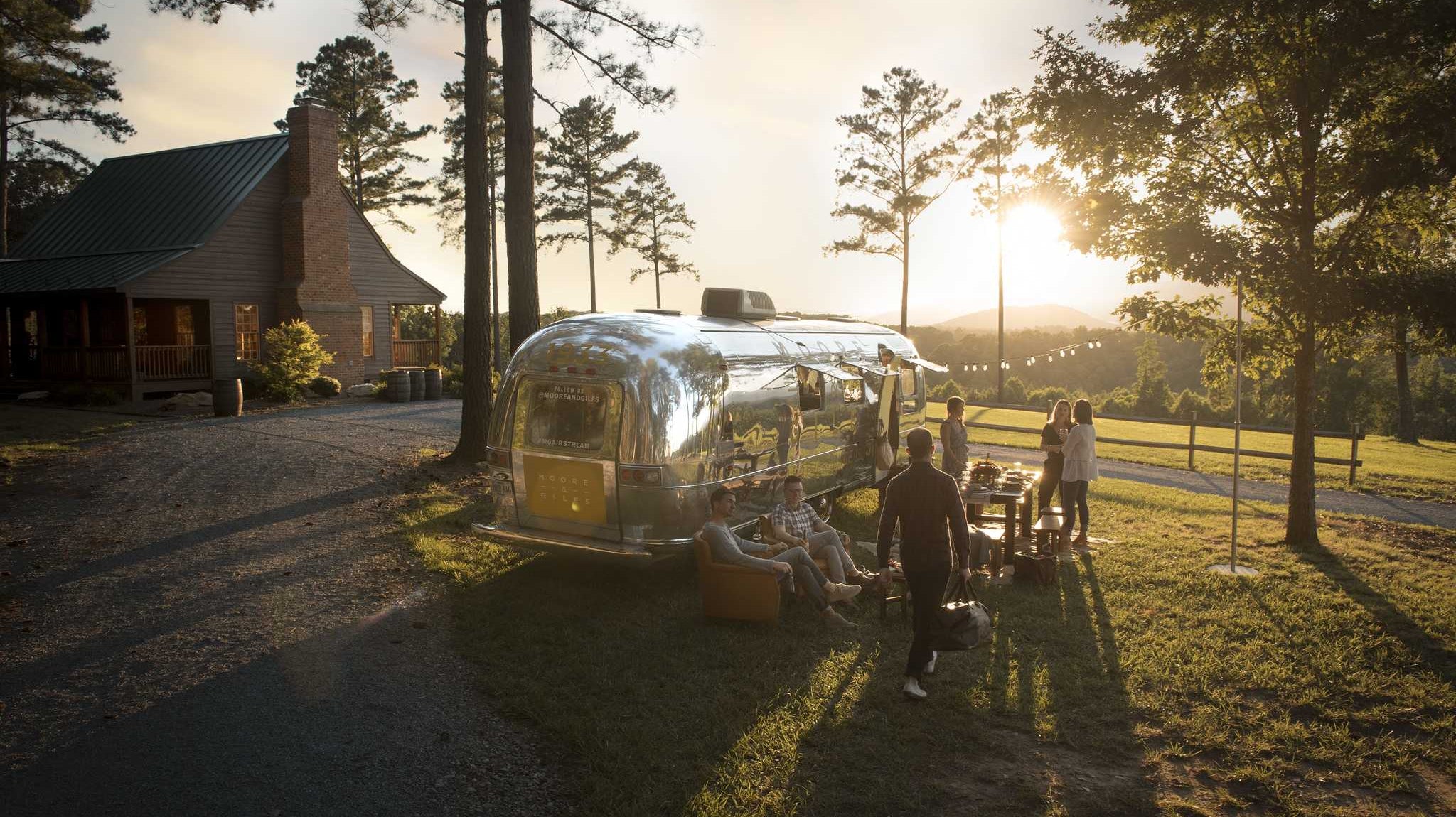 Meet our Friends: Moore & Giles