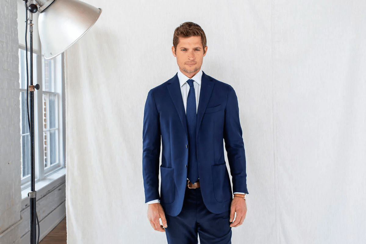 The White Fine Twill Mid-Spread Dress Shirt Dress Shirt- Ledbury