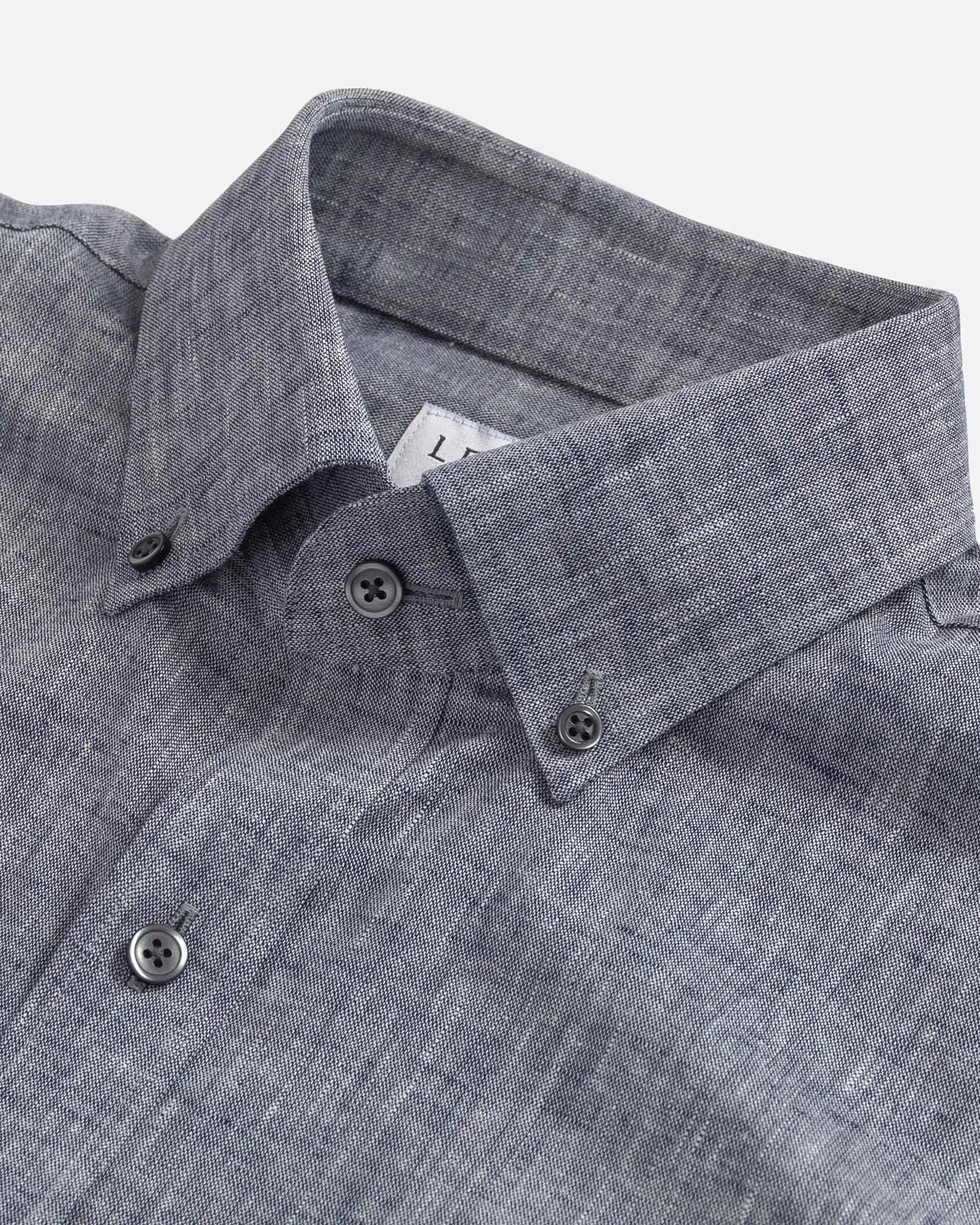 Navy Blue Sandoval short sleeve shirt collar detail — oxford chambray weave, Ledbury