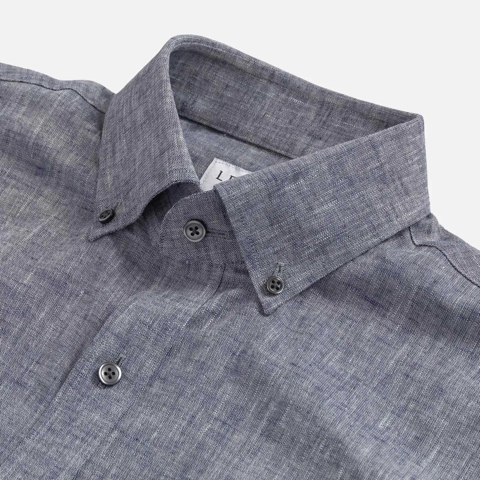 Navy Blue Sandoval short sleeve shirt collar detail — oxford chambray weave, Ledbury