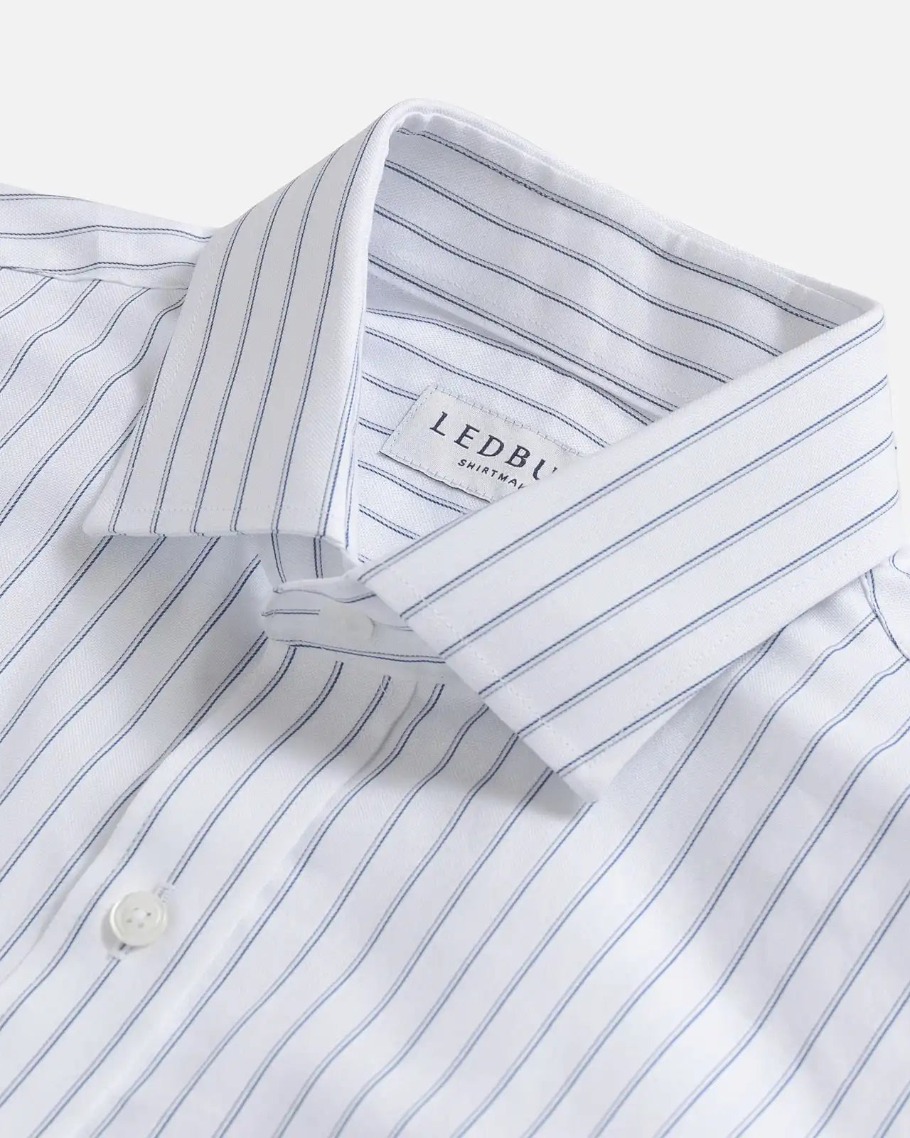 Button-down collar detail on the Navy Courtland Stripe Oxford - Ledbury