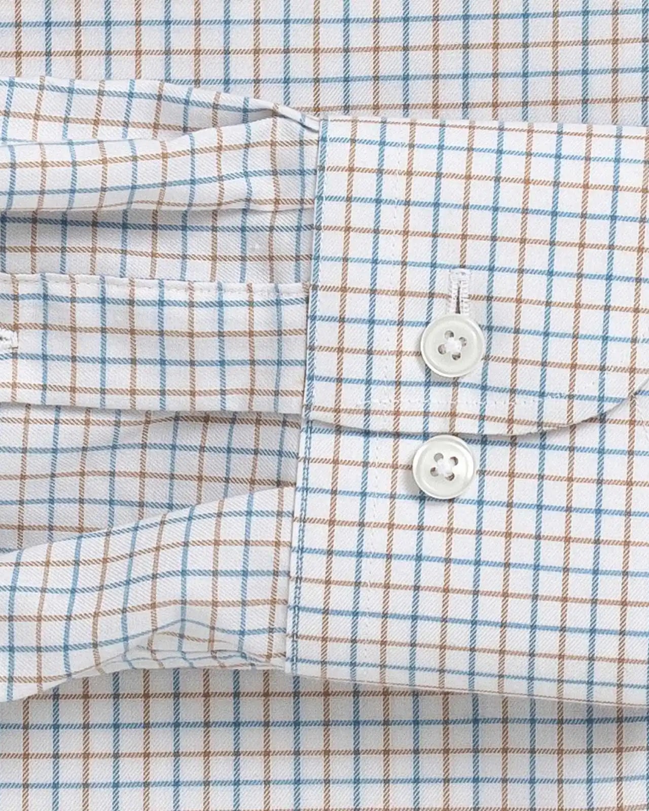Blue Mabbett check shirt sleeve detail - expert construction and adjustable lengths