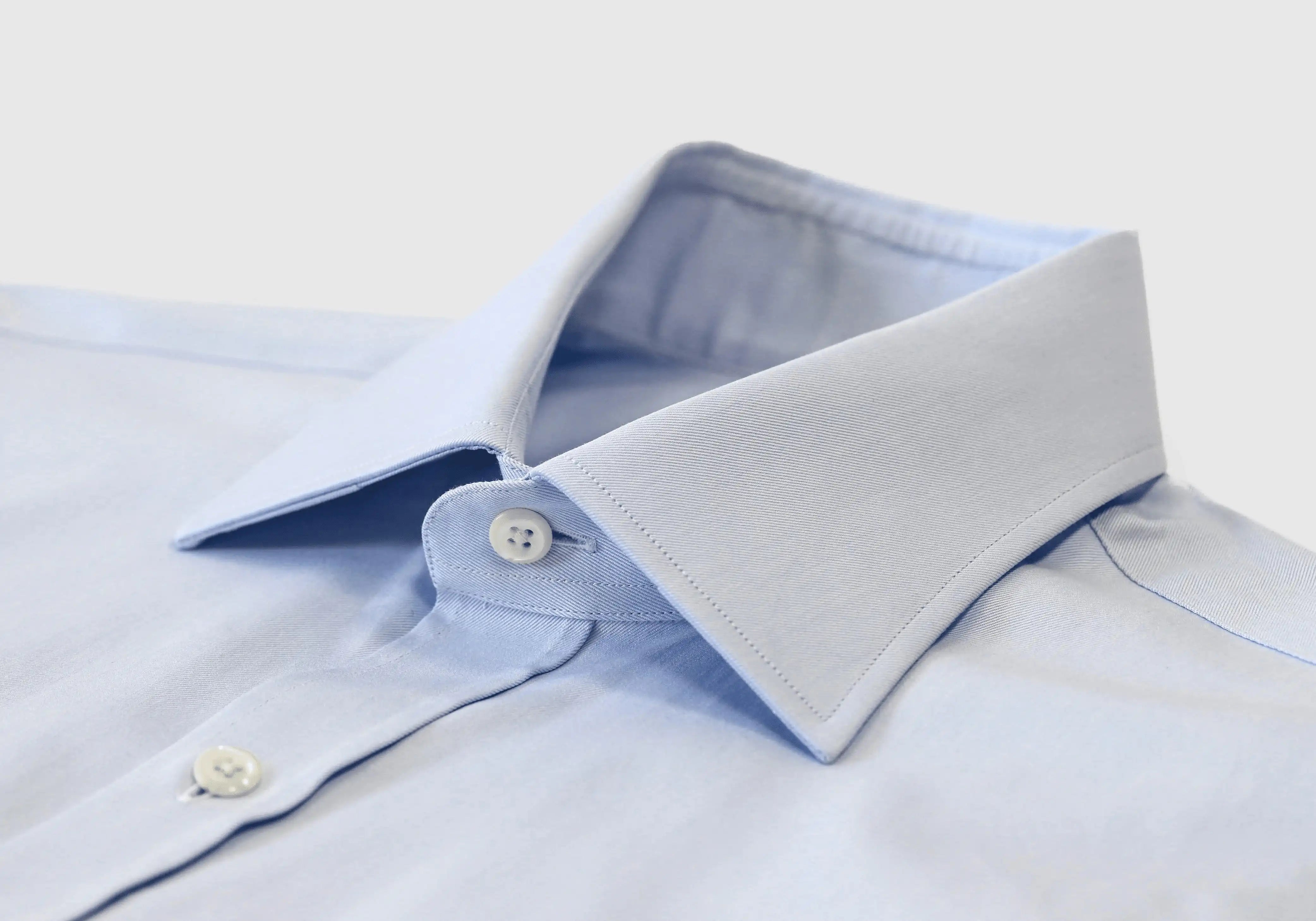 The Blue Fine Twill Mid-Spread Dress Shirt Dress Shirt- Ledbury