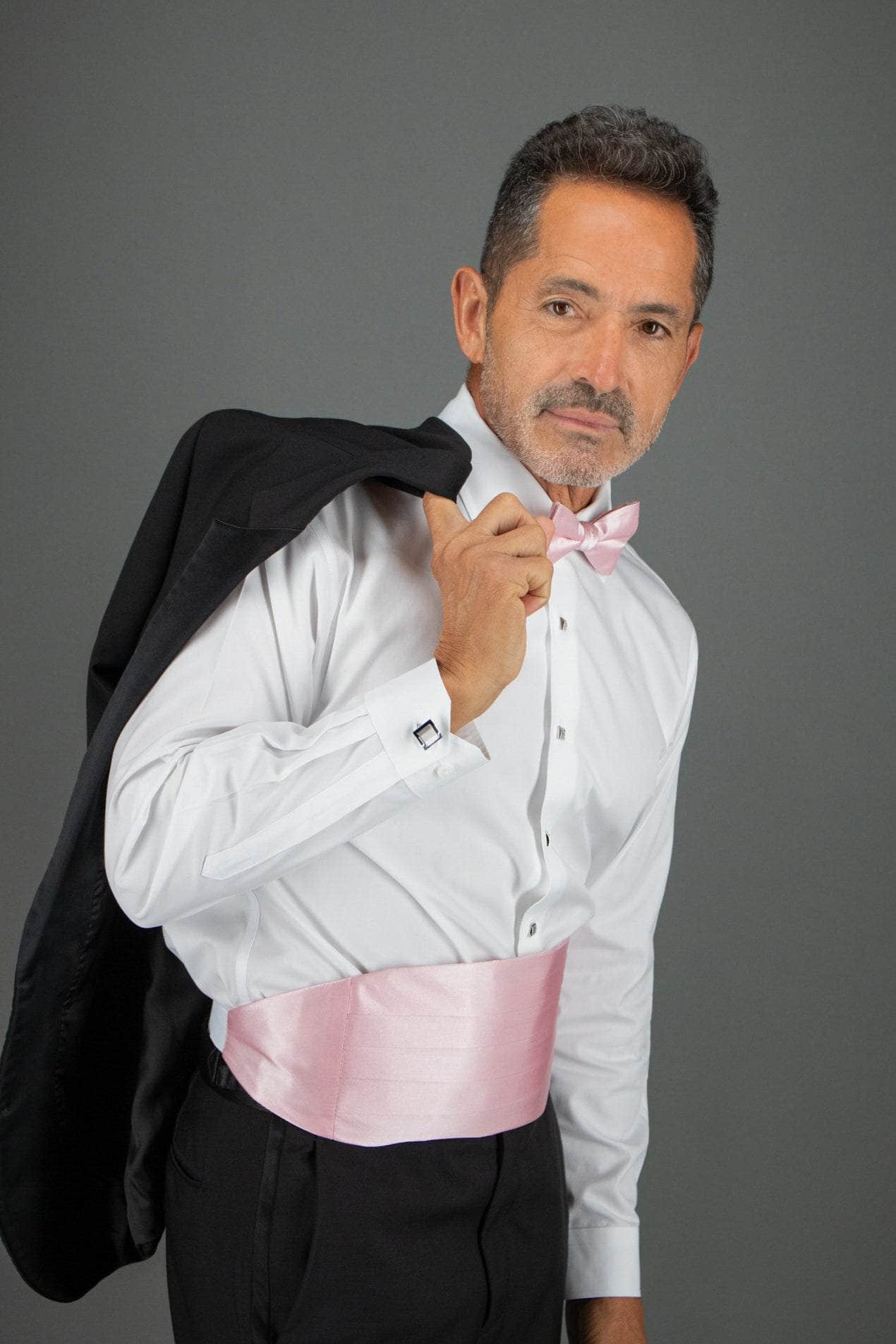 Trafalgar Sutton Solid Color Silk Cummerbund Cummerbund- Ledbury