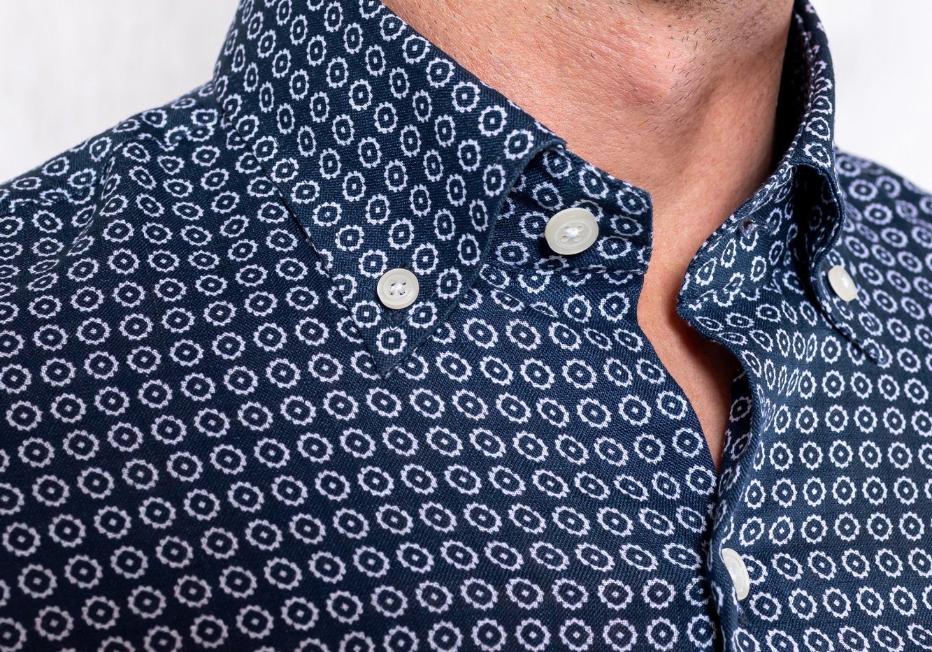 The 2019 Navy Short Sleeve Windham Print Casual Shirt Short Sleeve- Ledbury