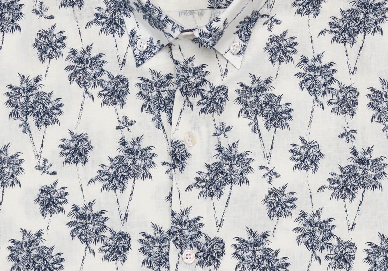 The Navy Short Sleeve Bennett Palm Print Casual Shirt Short Sleeve- Ledbury