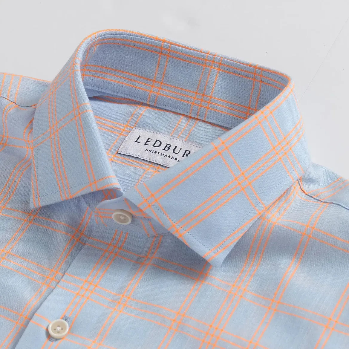Semi Spread Quint collar detail on the Ledbury Light Blue Torello Check shirt