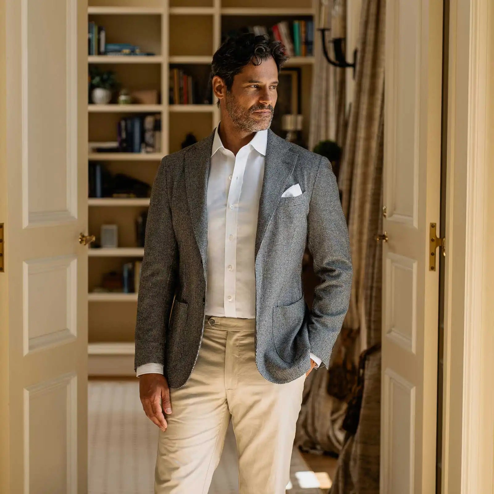 The White Thomas Mason Carlyle Giza Fine Twill Custom Shirt Custom Dress Shirt- Ledbury