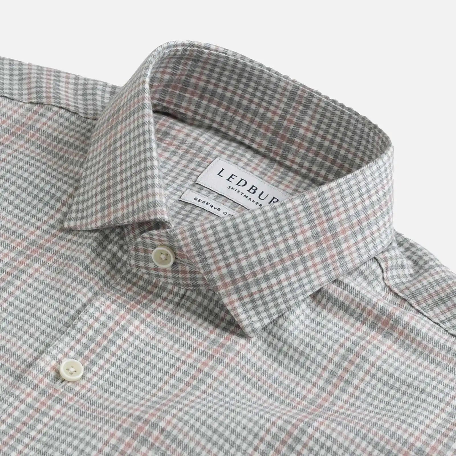 Ledbury Albini Sterling light pink shirt collar detail and button placket