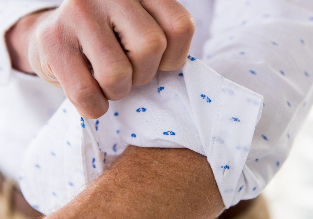 The Blue Allenhurst Dot Casual Shirt Casual Shirt- Ledbury