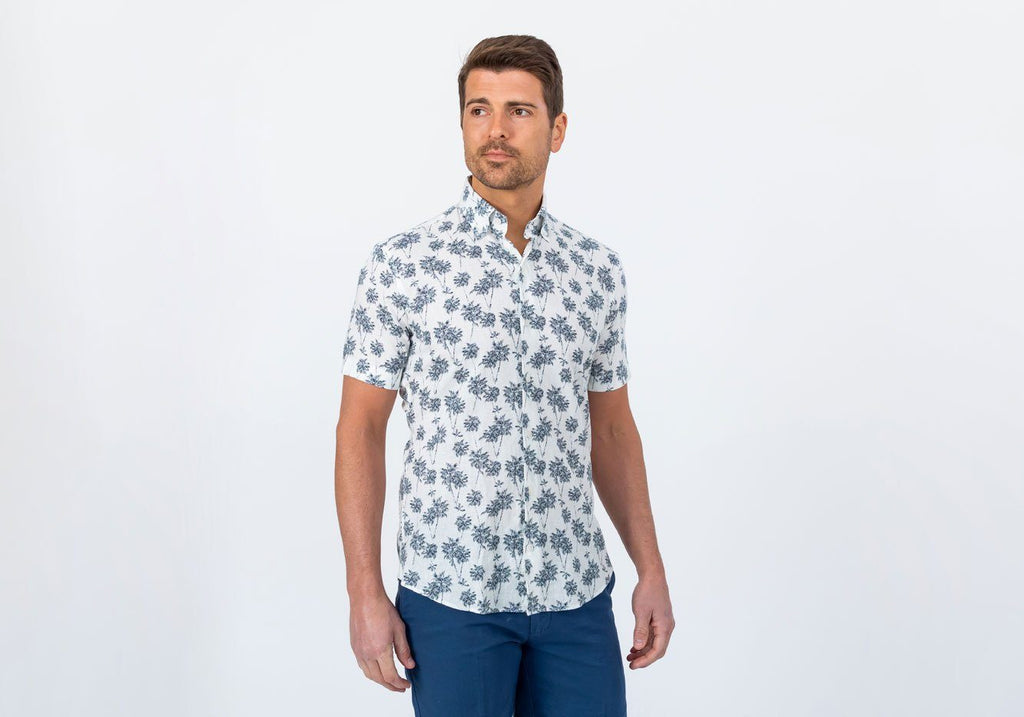 The Navy Short Sleeve Bennett Palm Print Casual Shirt Short Sleeve- Ledbury