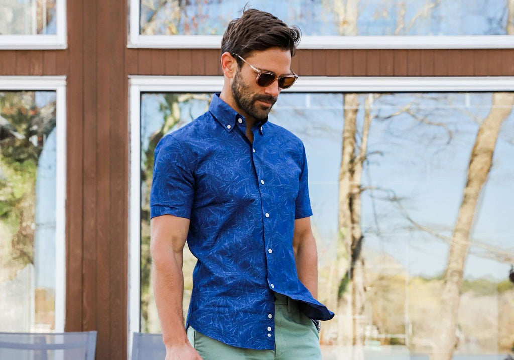The Navy Howland Short Sleeve Palm Print Casual Shirt Short Sleeve- Ledbury
