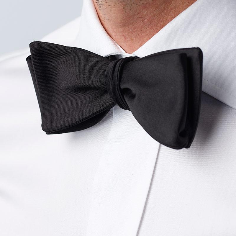 The Black Monroe Bow Tie Tie- Ledbury