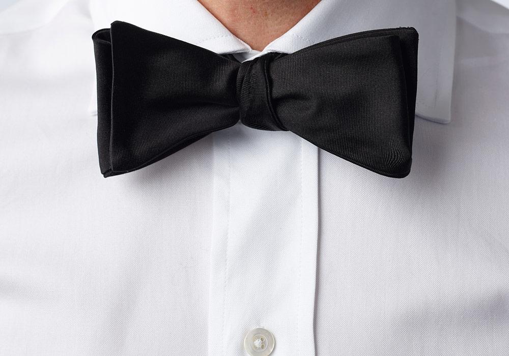 The Black Monroe Bow Tie Tie- Ledbury