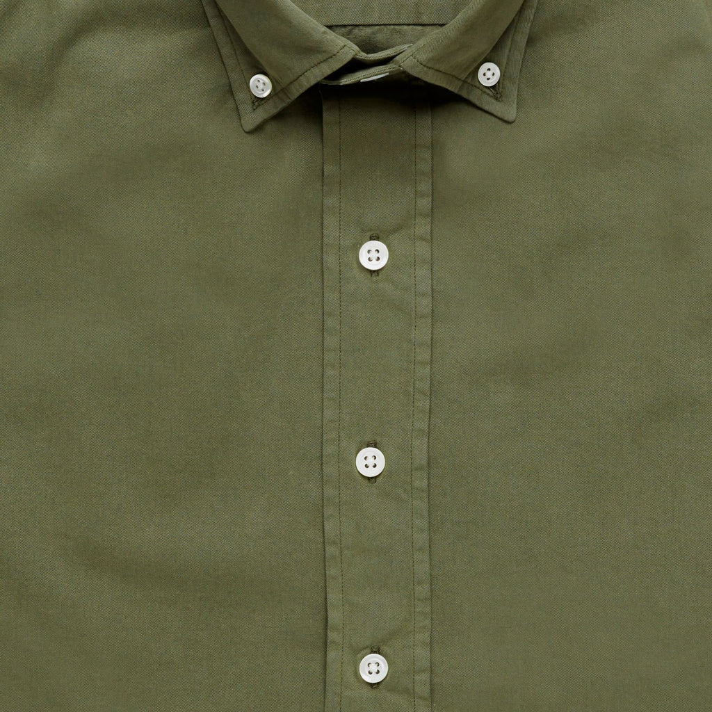 The Dark Olive Barrington Gabardine Casual Shirt- Ledbury