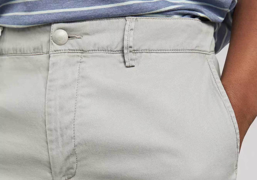 Faherty Fog Grey Island Life Short 8" Shorts- Ledbury
