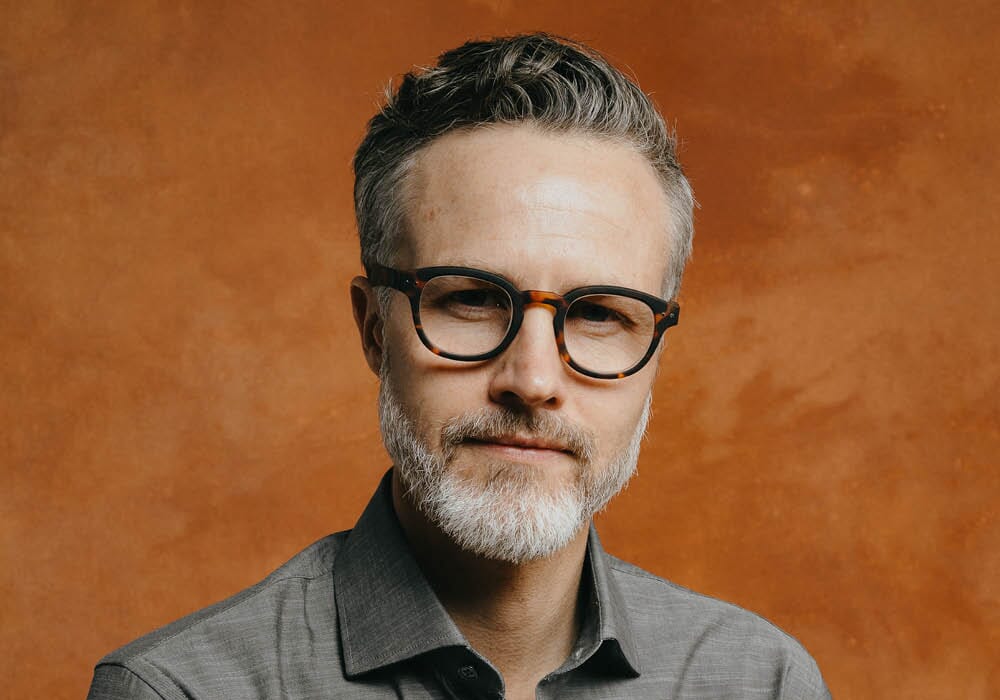 Izipizi Rectangular Black Readers Glasses- Ledbury
