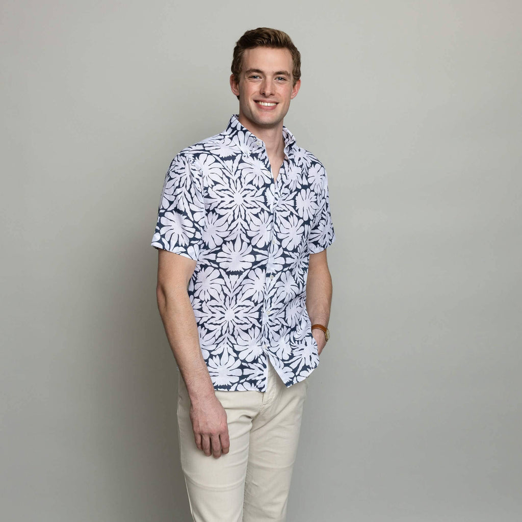 The White Short Sleeve Wilton Print  Casual Shirt Short Sleeve- Ledbury