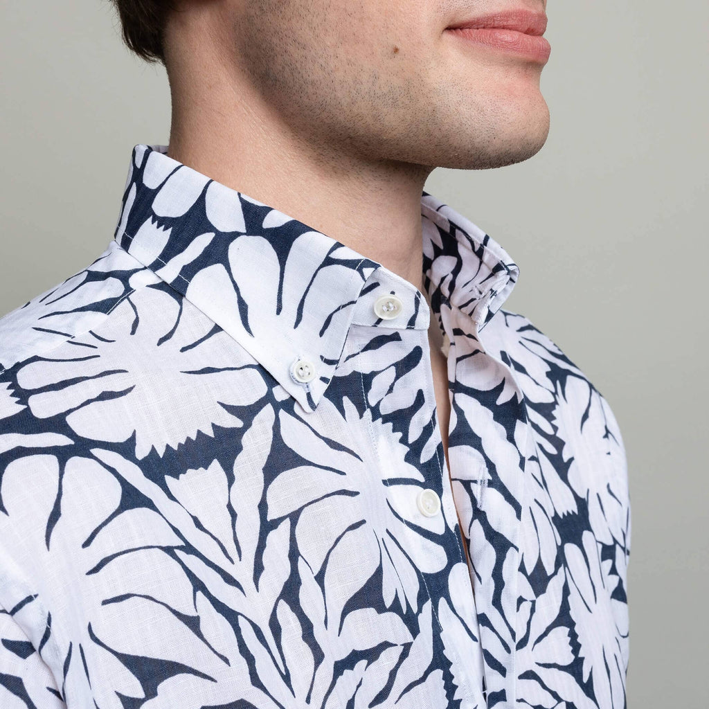 The White Short Sleeve Wilton Print  Casual Shirt Short Sleeve- Ledbury