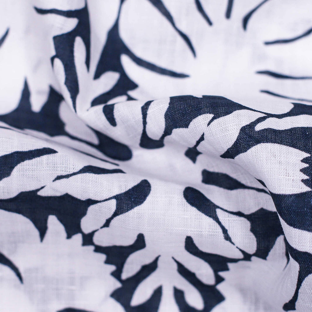 The White Short Sleeve Wilton Print  Casual Shirt Short Sleeve- Ledbury