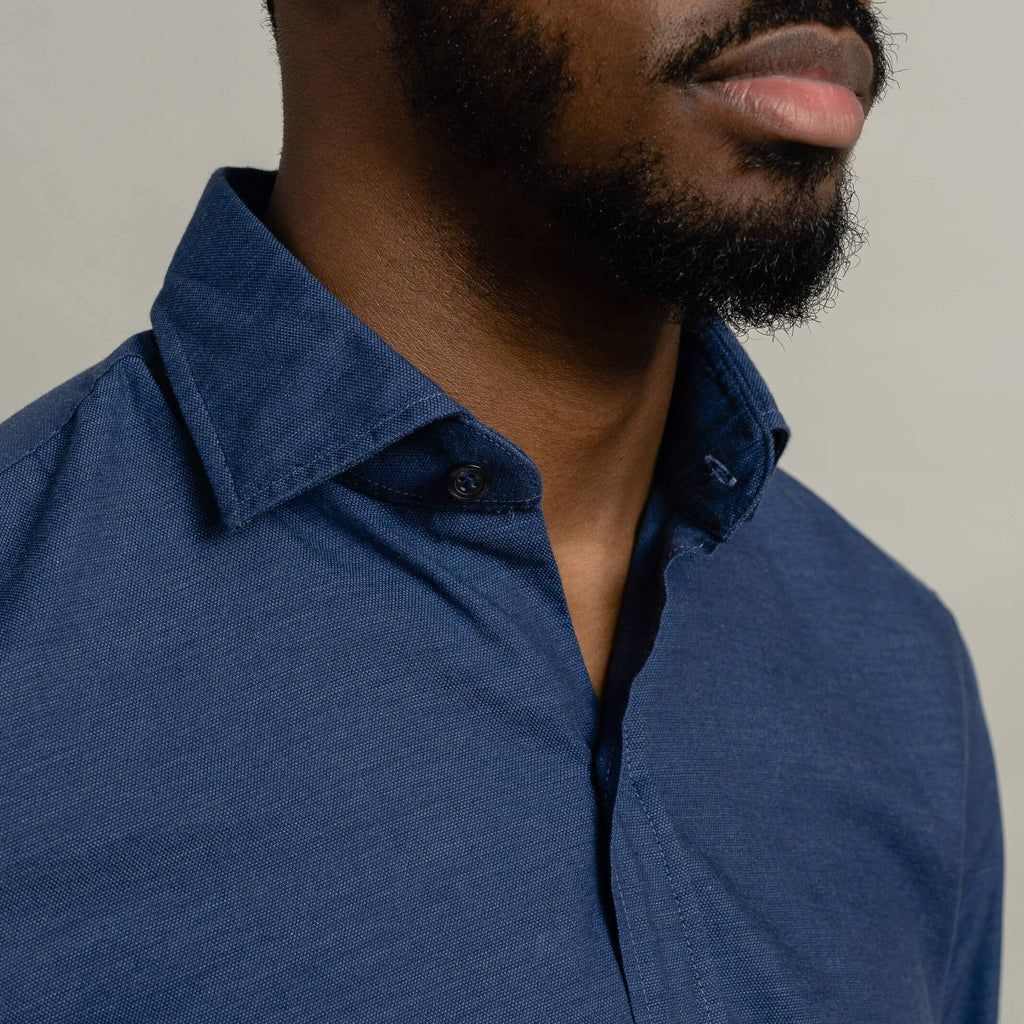 The Navy Vaughan Pinpoint Soft Shirt Dress Shirt- Ledbury